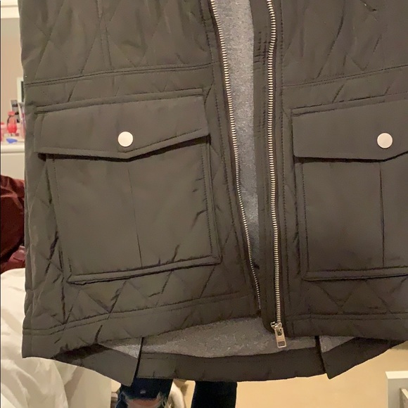 Athleta Army Green Vest - Picture 3 of 4